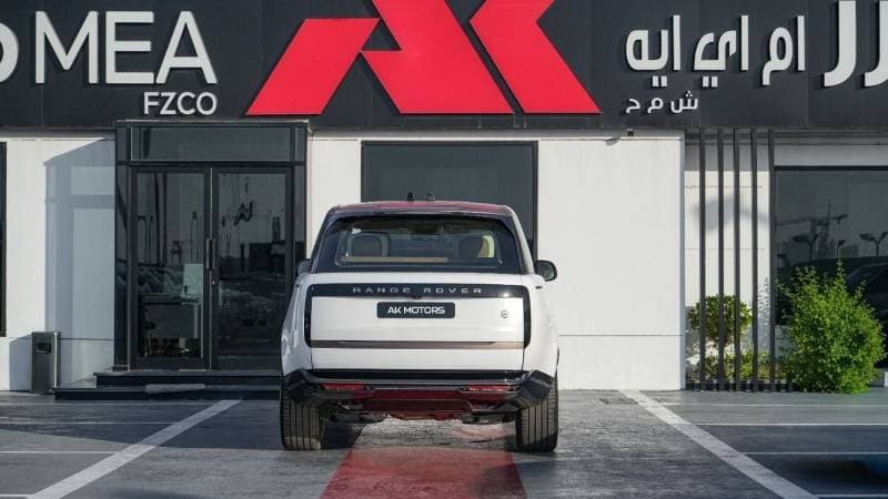 2022 Land Rover Range Rover AUTOBIOGRAPHY SV LWB thumbnail 5