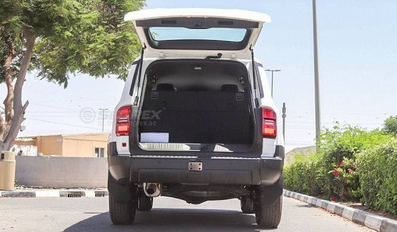 2026 Toyota Prado thumbnail 7