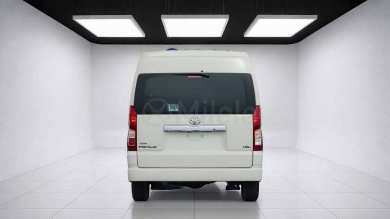2026 Toyota Hiace GL thumbnail 8