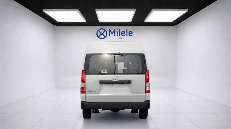 2026 Toyota Hiace GL thumbnail 8