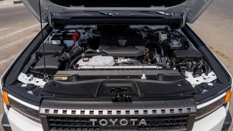 2025 Toyota Prado Adventure thumbnail 8