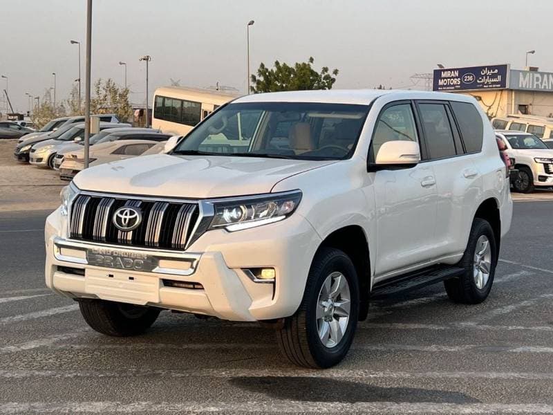 2023 Toyota Prado TX L thumbnail 3