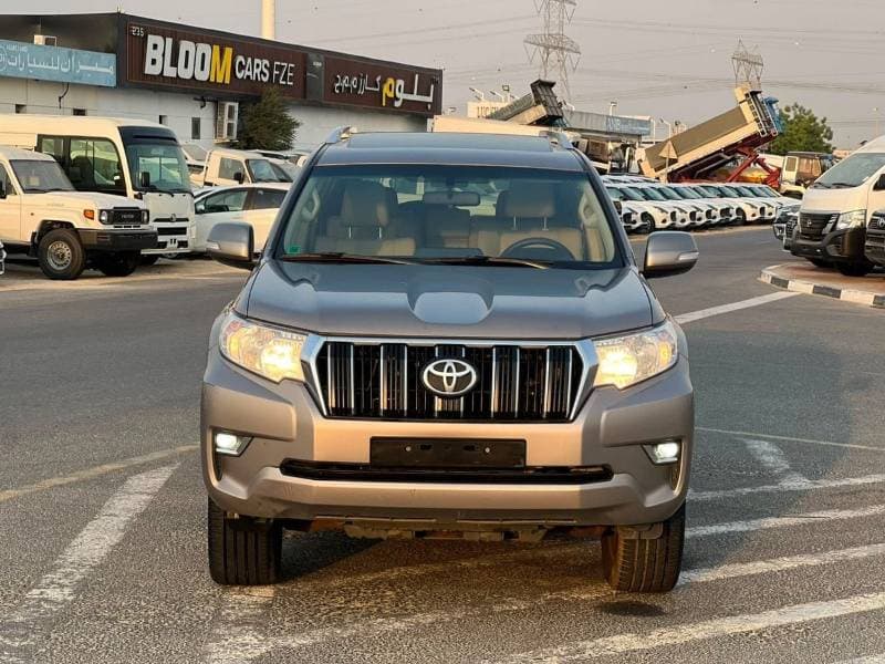 2022 Toyota Prado thumbnail 3