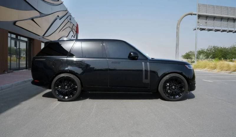 2025 Land Rover Range Rover SE P400 thumbnail 6