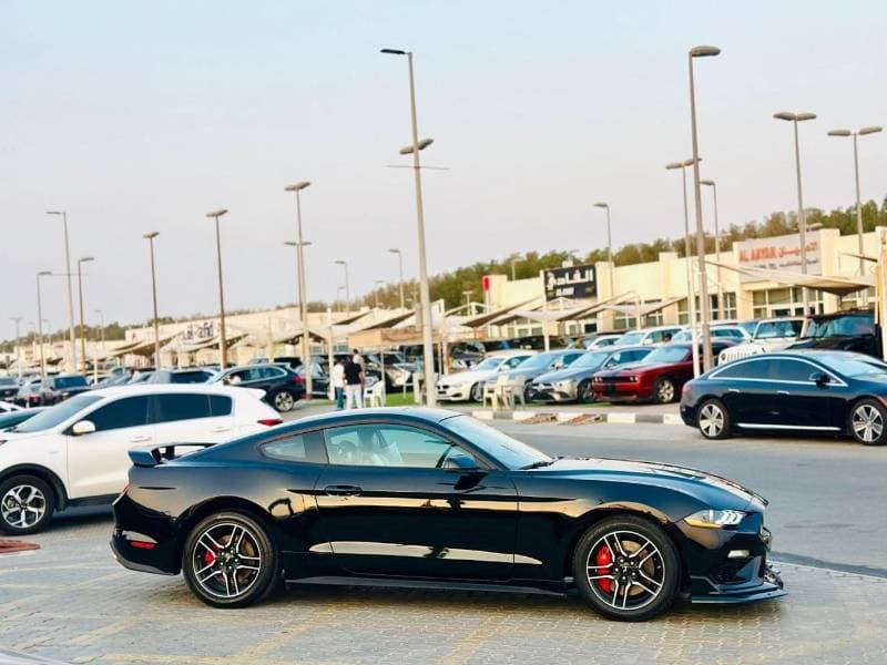 2019 Ford Mustang thumbnail 4