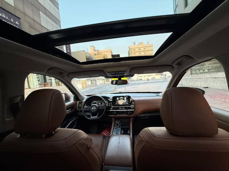 2022 Nissan Pathfinder PLATINUM thumbnail 8
