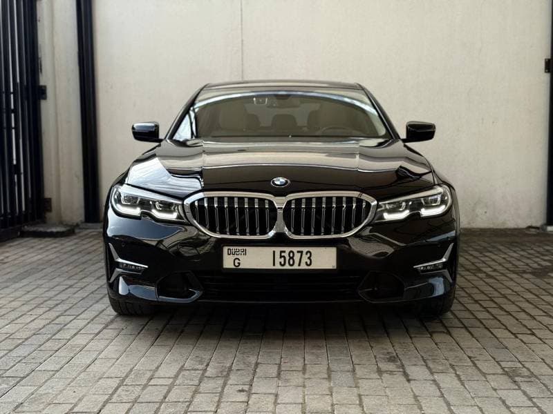2020 BMW 320i M SPORT thumbnail 2