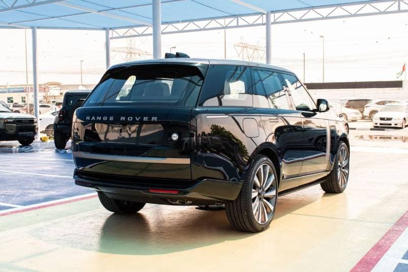2026 Land Rover Range Rover SV LWB P615 thumbnail 6
