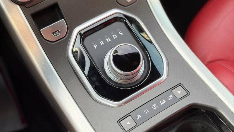 2015 Land Rover Range Rover thumbnail 8