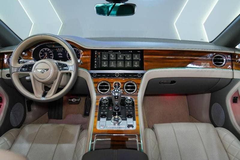 2019 Bentley Continental GT W12 thumbnail 4