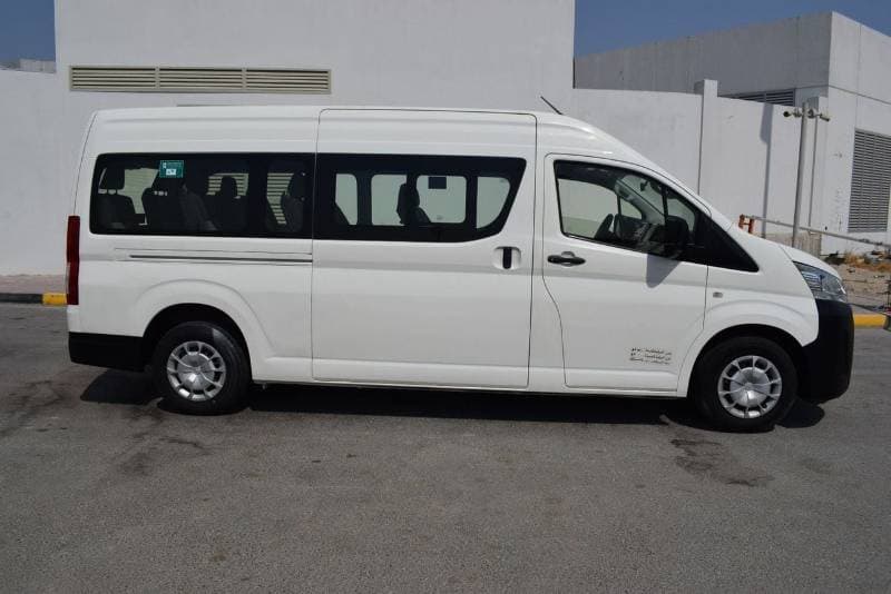 2023 Toyota Hiace GL thumbnail 4