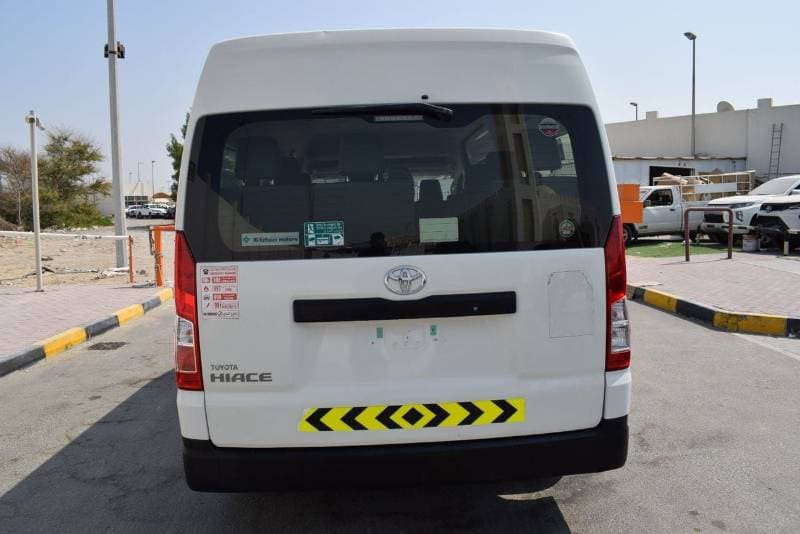 2023 Toyota Hiace GL thumbnail 6