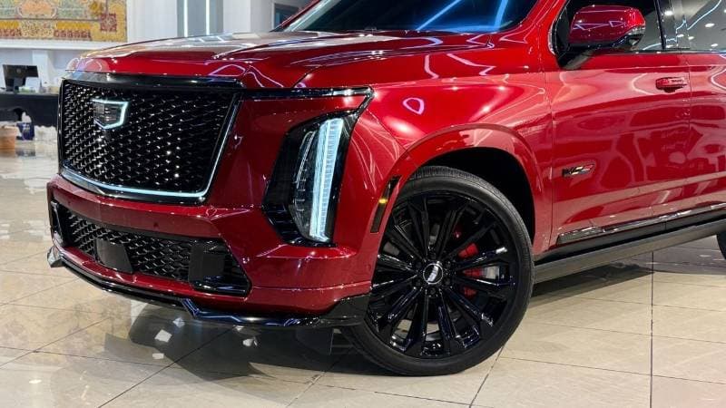 2025 Cadillac Escalade V SERIES thumbnail 5