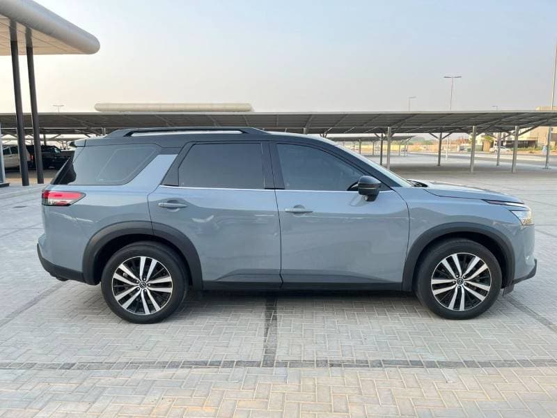 2024 Nissan Pathfinder SV thumbnail 7