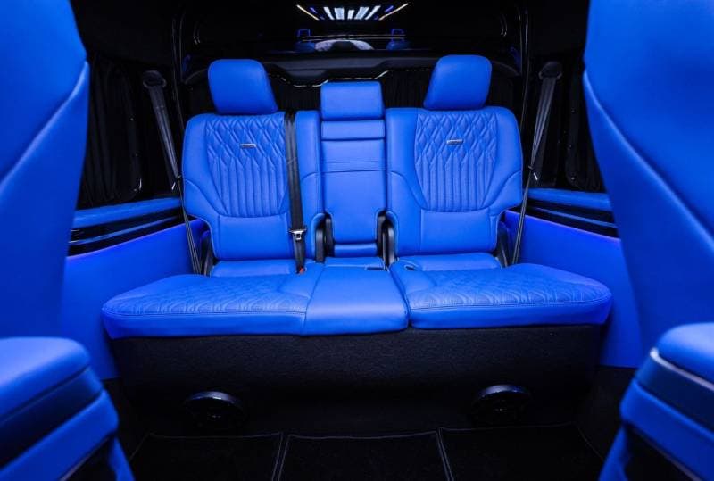 2026 Toyota Hiace GL thumbnail 7