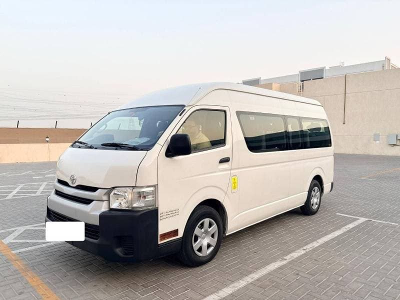 2018 Toyota Hiace GL thumbnail 3