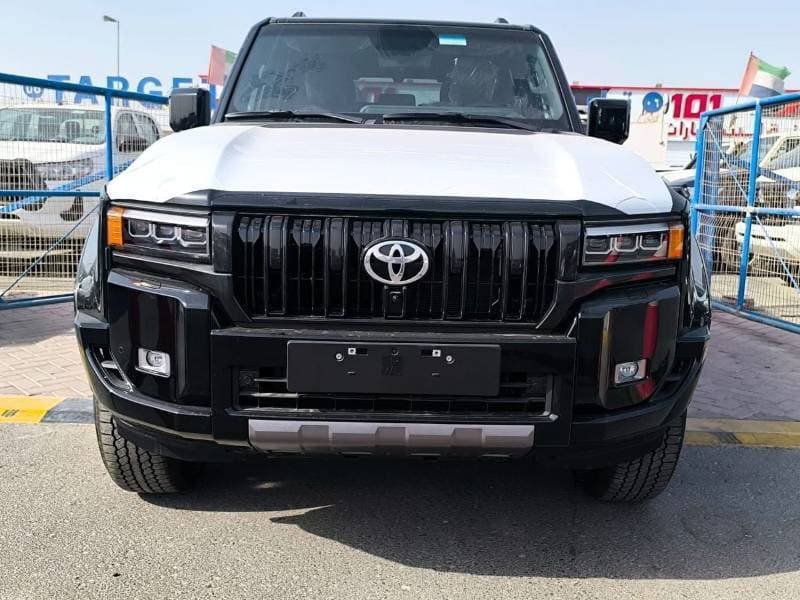 2026 Toyota Prado VXR thumbnail 2