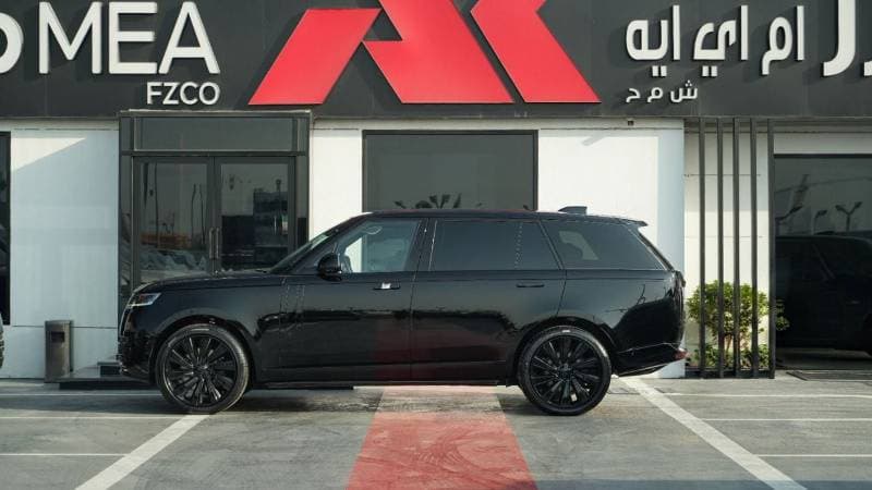2026 Land Rover Range Rover SV LWB P615 thumbnail 7
