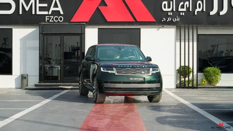2026 Land Rover Range Rover SV LWB P615