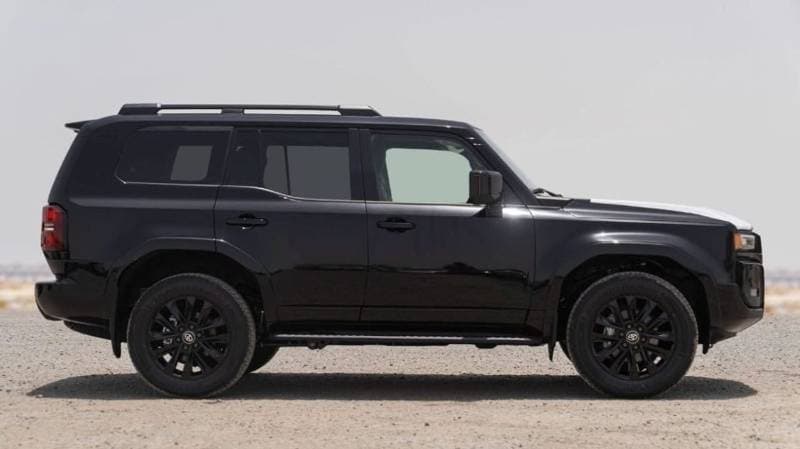 2026 Toyota Prado VXR thumbnail 3