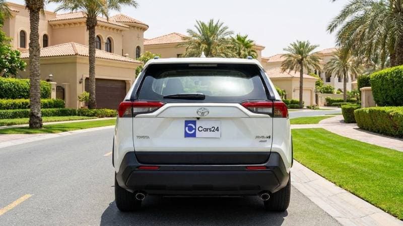 2024 Toyota RAV4 EXR thumbnail 4