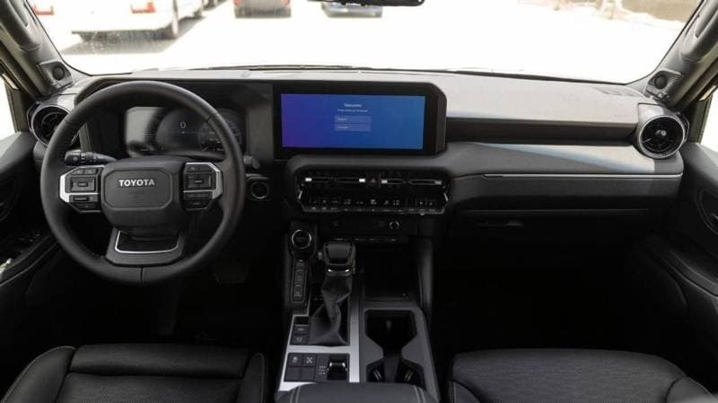 2026 Toyota Prado VXR thumbnail 8