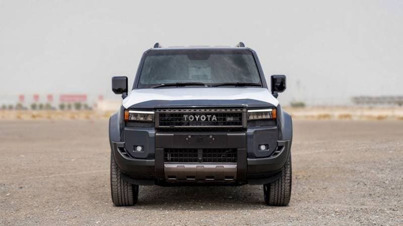 2025 Toyota Prado VXR thumbnail 6