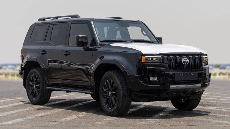 2026 Toyota Prado VXR thumbnail 3