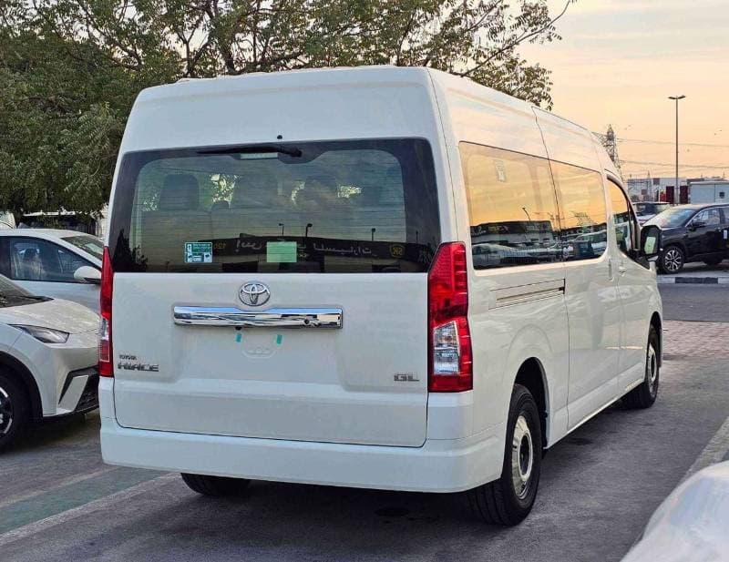 2026 Toyota Hiace GL thumbnail 5