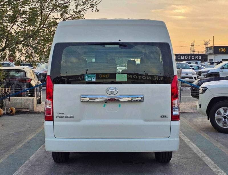 2026 Toyota Hiace GL thumbnail 4
