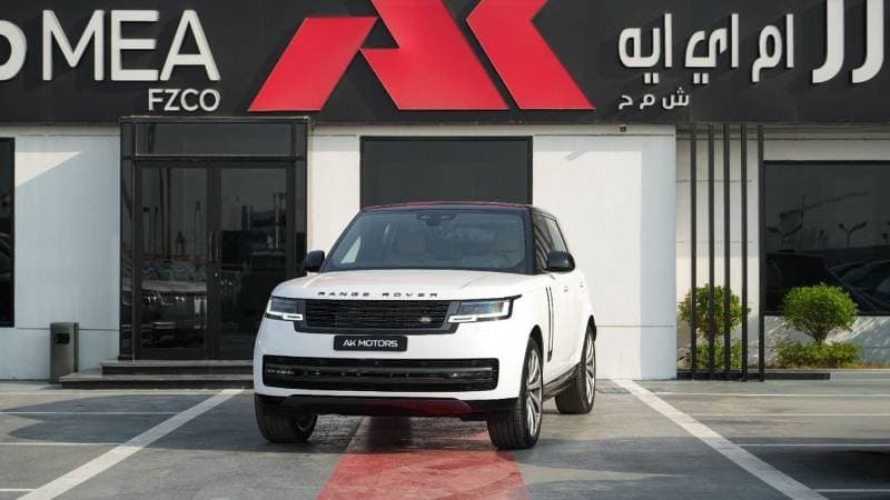 2026 Land Rover Range Rover HSE P400 thumbnail 3