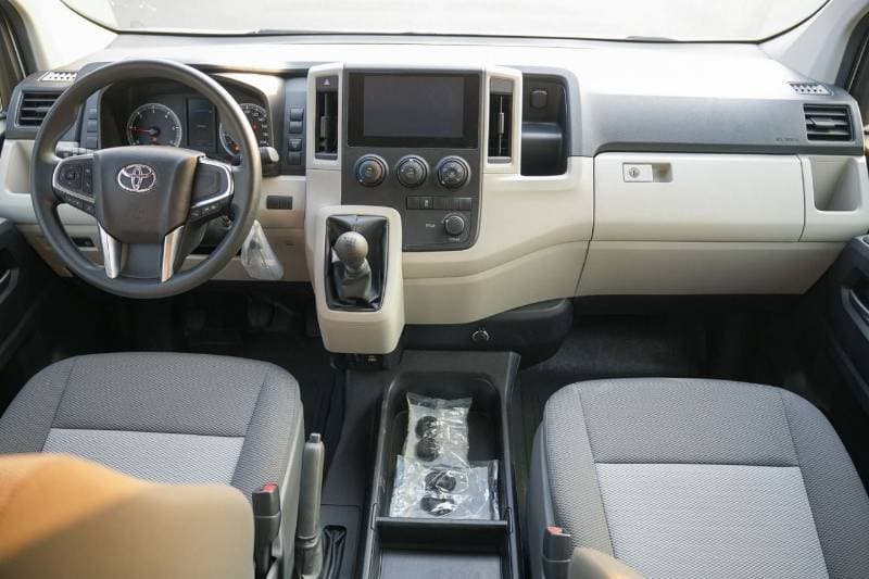 2026 Toyota Hiace DX thumbnail 8