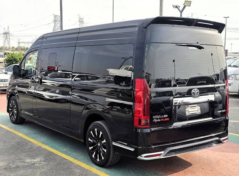 2025 Toyota Hiace GL thumbnail 6
