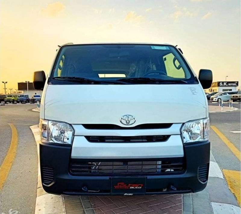 2026 Toyota Hiace GL thumbnail 2
