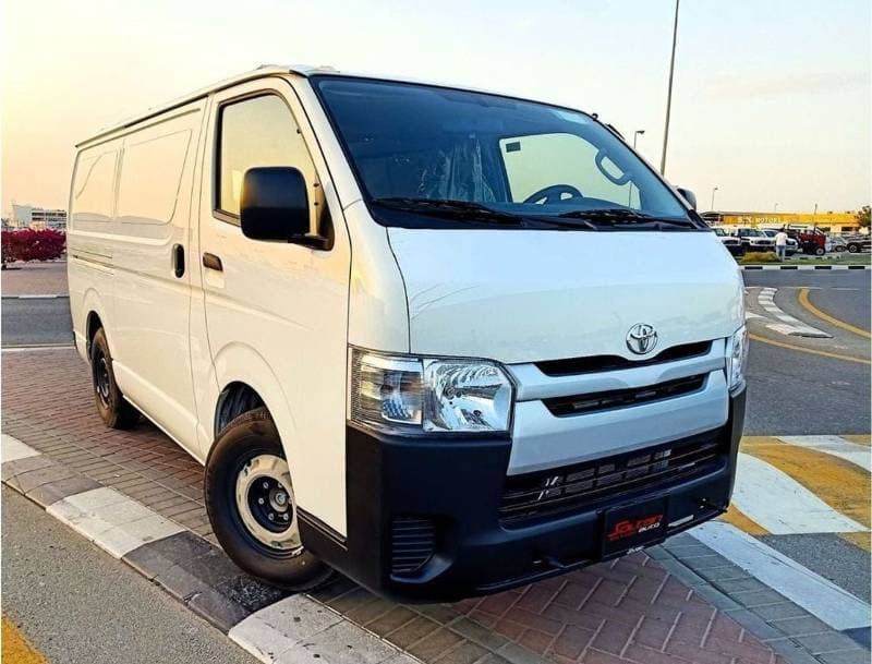2026 Toyota Hiace GL thumbnail 3