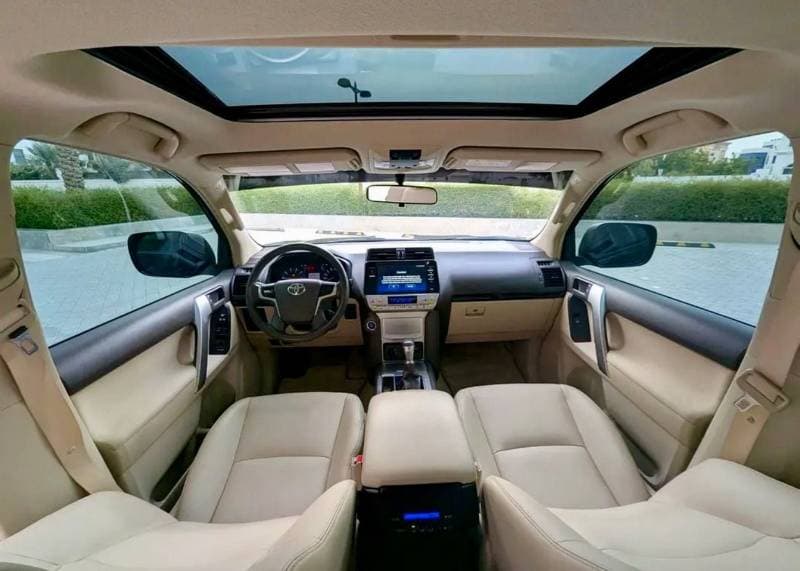2022 Toyota Prado TX L thumbnail 8