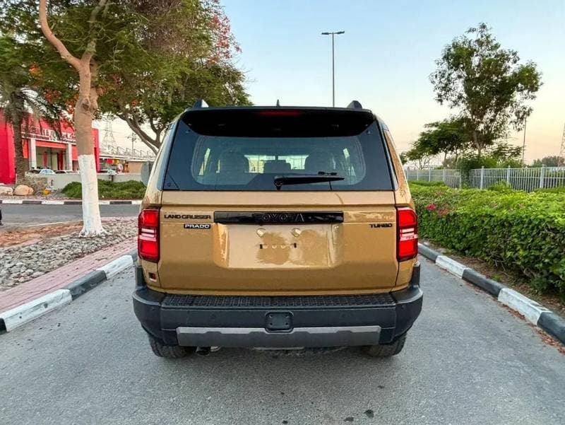 2026 Toyota Prado VXR thumbnail 6