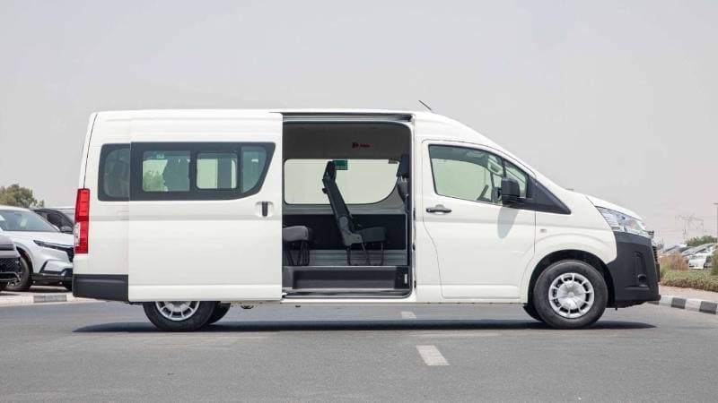 2026 Toyota Hiace GL thumbnail 3