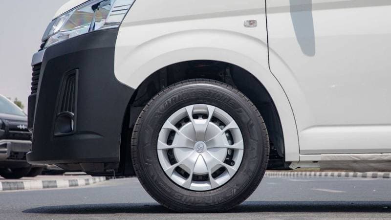 2026 Toyota Hiace GL thumbnail 6