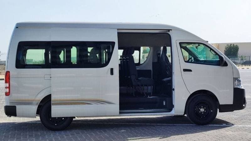 2025 Toyota Hiace DLS STANDARD ROOF thumbnail 3