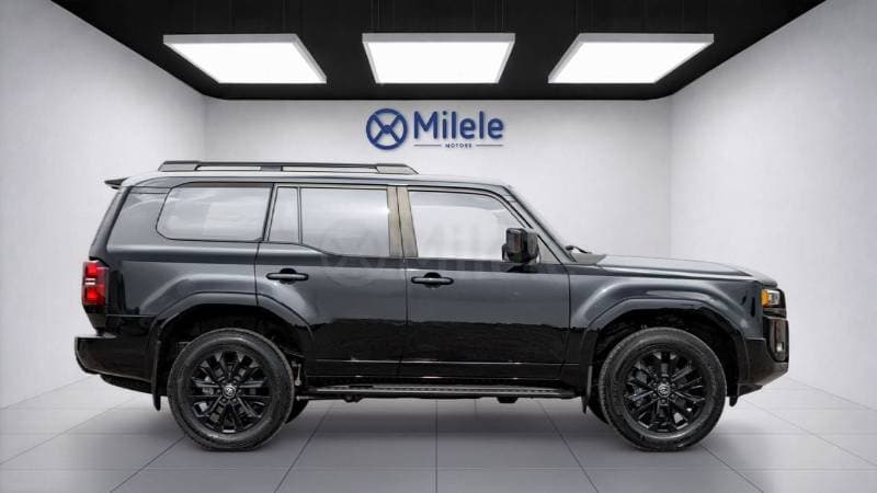 2026 Toyota Prado thumbnail 6