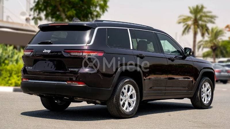 2023 Jeep Grand Cherokee LIMITED thumbnail 6
