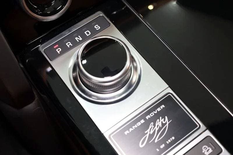 2021 Land Rover Range Rover Autobiography thumbnail 4