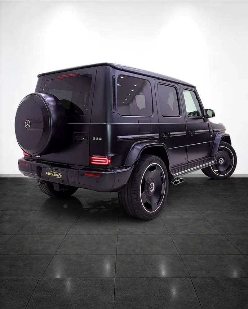 2027 Mercedes Benz G63 AMG thumbnail 4