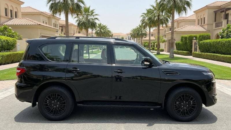 2024 Nissan Patrol LE PLATINUM CITY thumbnail 3