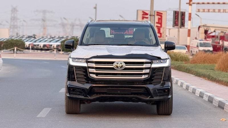2022 Toyota Land Cruiser GXR thumbnail 2