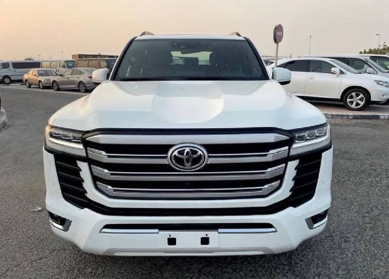 2022 Toyota Land Cruiser VXR thumbnail 7