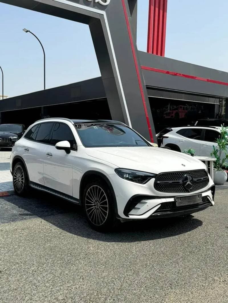 2024 Mercedes Benz GLC 300 4MATIC thumbnail 2