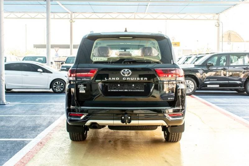 2026 Toyota Land Cruiser GXR thumbnail 8
