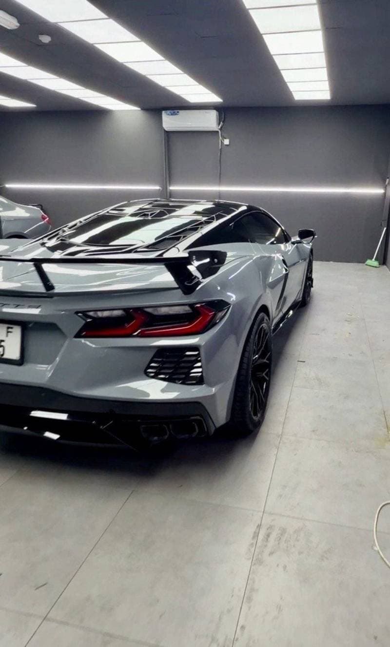 2024 Chevrolet Corvette 2LT thumbnail 4
